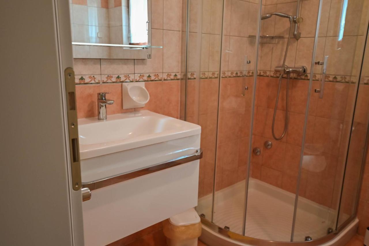 Casa Luisa Appartement Poreč Buitenkant foto